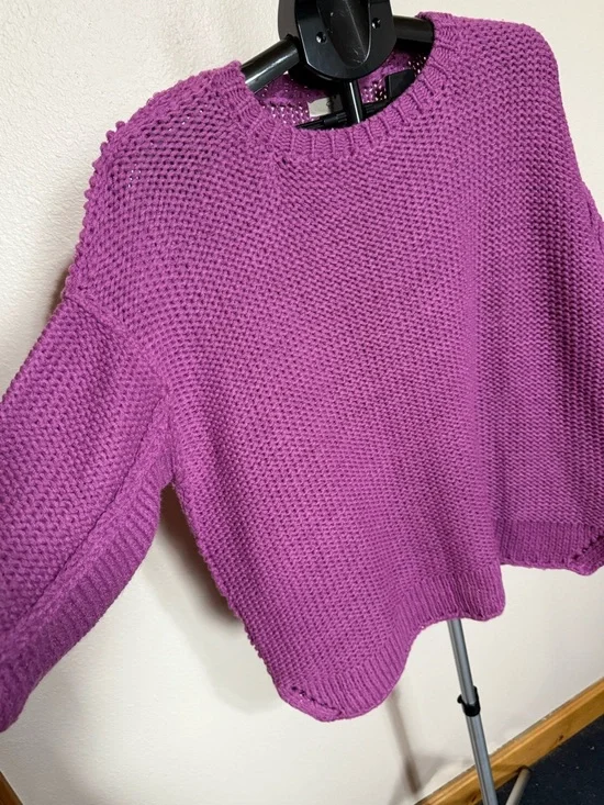 easel Magenta Textured Knit Crewneck Sweater - Picture 2 of 3